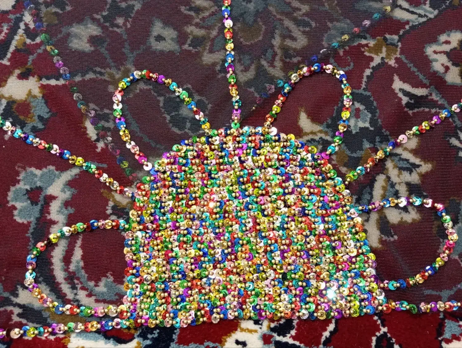 منجوق دوزی|لباس|سنندج, |دیوار