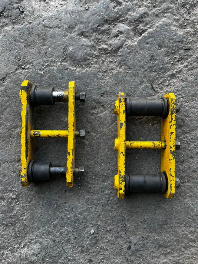 تعدادی لوازم پیکاپ و پیکاپ ریچ|قطعات یدکی و لوازم جانبی|تهران, شهرک علم و فناوری|دیوار