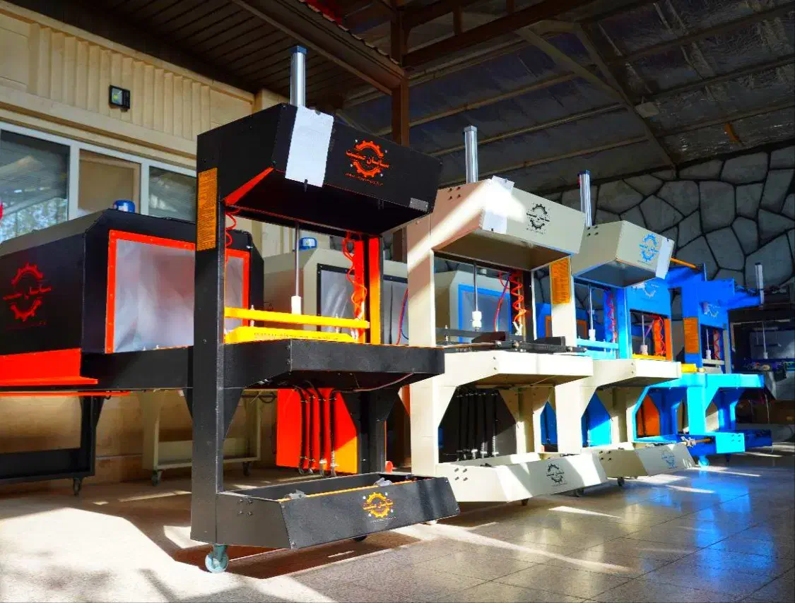 تولید دستگاه های بسته بندی شیرینگ پک مدرن در شیراز|ماشین‌آلات صنعتی|شیراز, ارم|دیوار