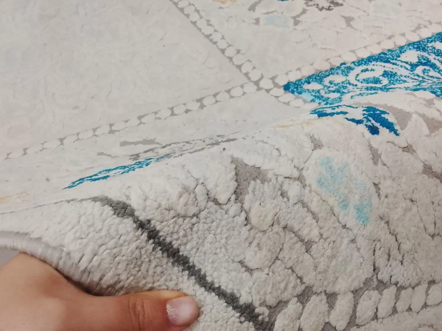 فرش تمیز و در حد نو|فرش|چالوس, |دیوار