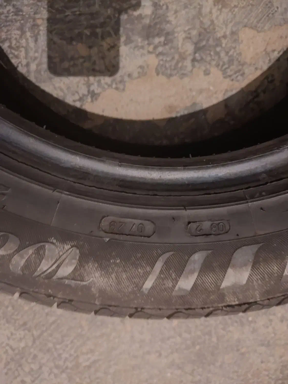 لاستیک سانتافه ۲ R /|قطعات یدکی و لوازم جانبی|همدان, |دیوار