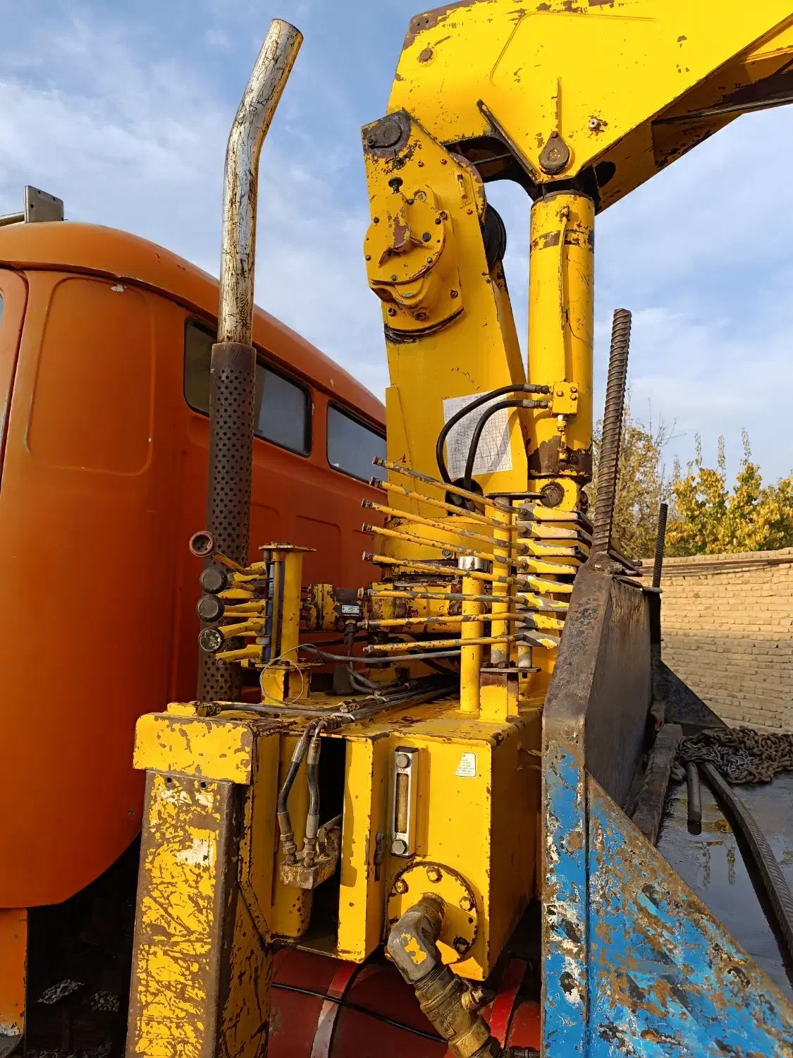 جرثقیل کفیدار بنز1513مدل1353|خودرو سنگین|تهران, ترمینال جنوب|دیوار