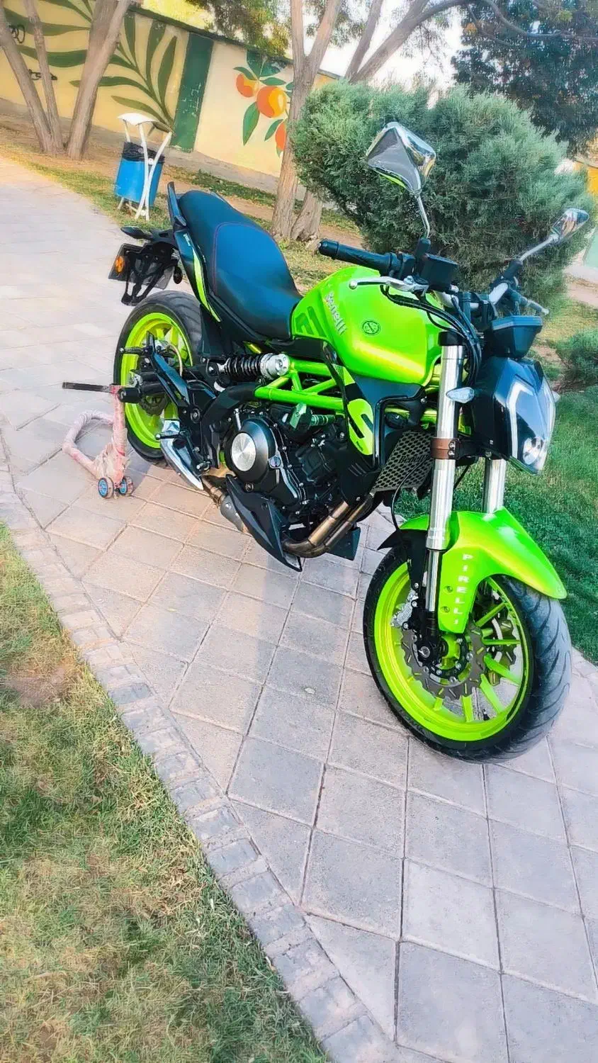 بنلی کم‌کار مدل99 پلمپ و درحد|موتورسیکلت|مشهد, هفت تیر (آب و برق)|دیوار