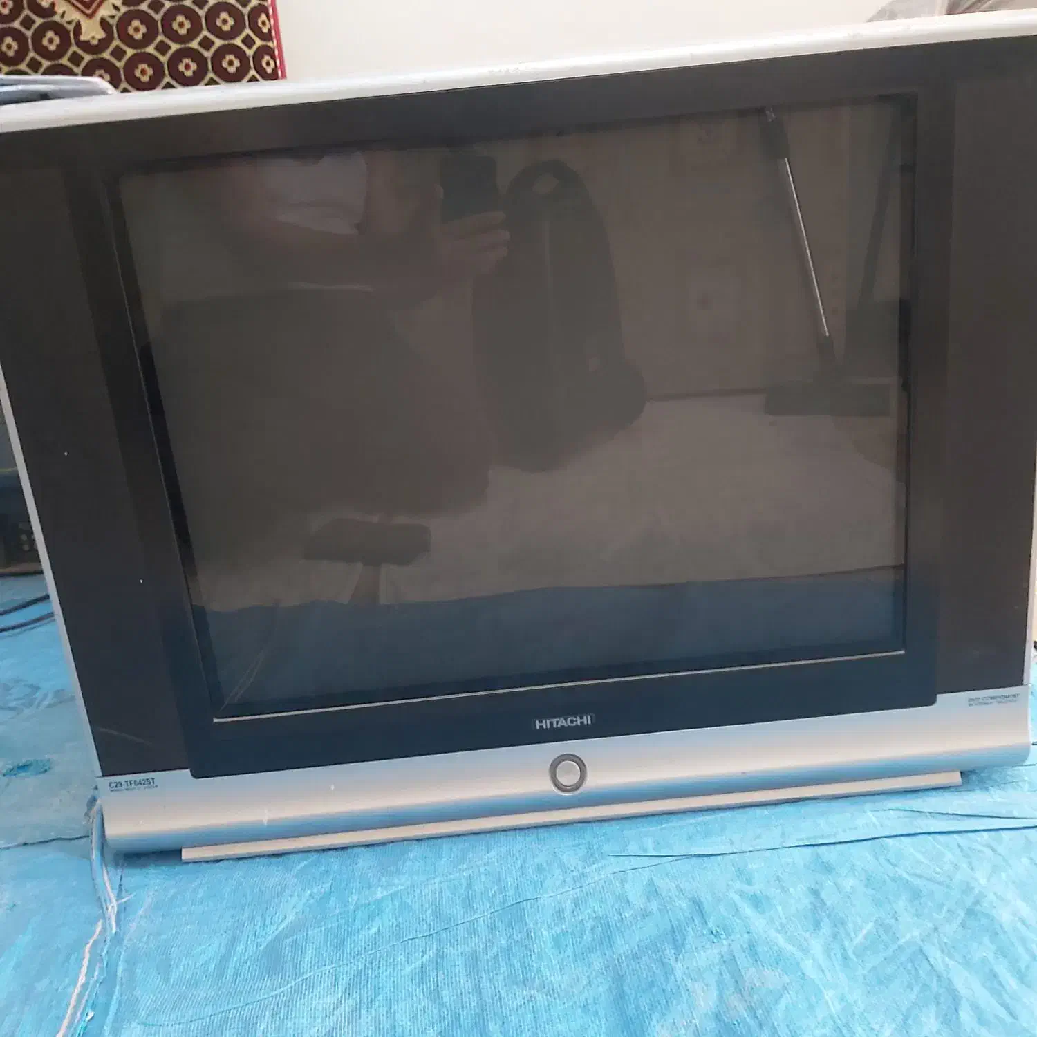 تلوزیون ۲۹ اینچ هیتاچی اصل ژاپن با کنترل|تلویزیون و پروژکتور|لالجین, |دیوار