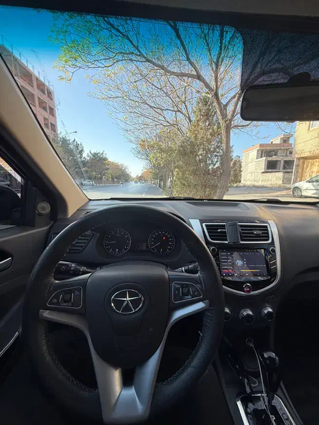 جک جی ۴ برج ۱۱ ۱۴۰۲|خودرو سواری و وانت|کرمان, |دیوار