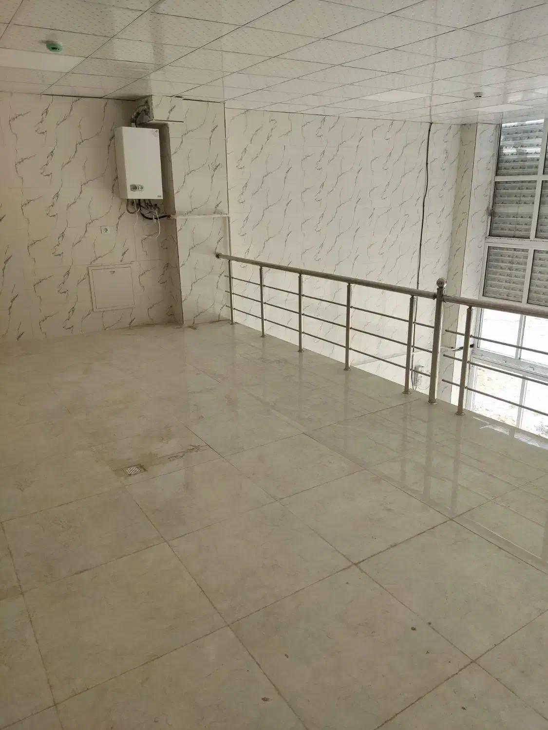 مغازه تجاری در شهرک صنعتی سلطانیه|فروش مغازه و غرفه|سلطانیه, |دیوار