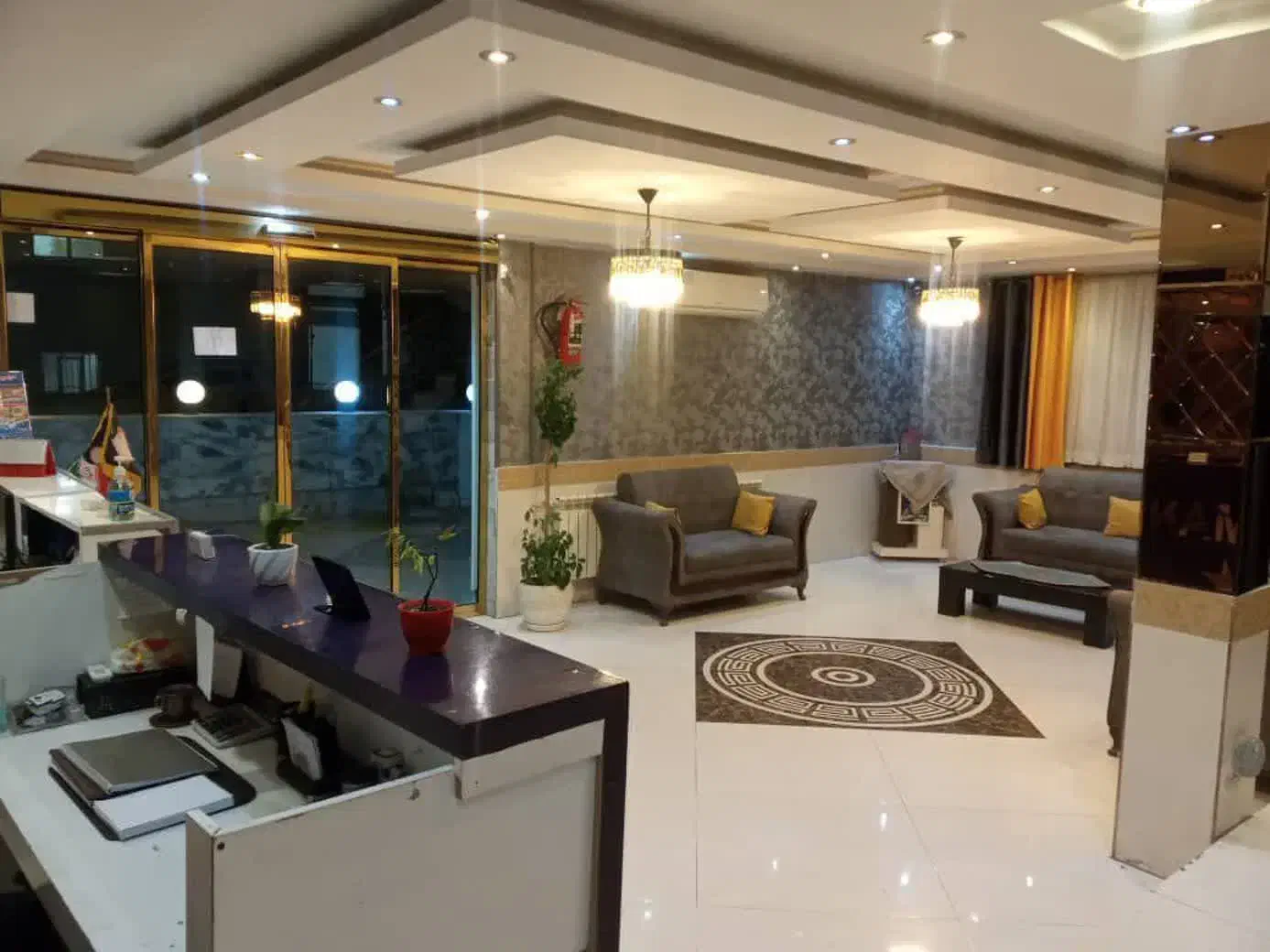 رزرو واحد اقامتی پیمان در مشهد مقدس|اجارهٔ کوتاهمدت آپارتمان و سوئیت|مشهد, عیدگاه|دیوار