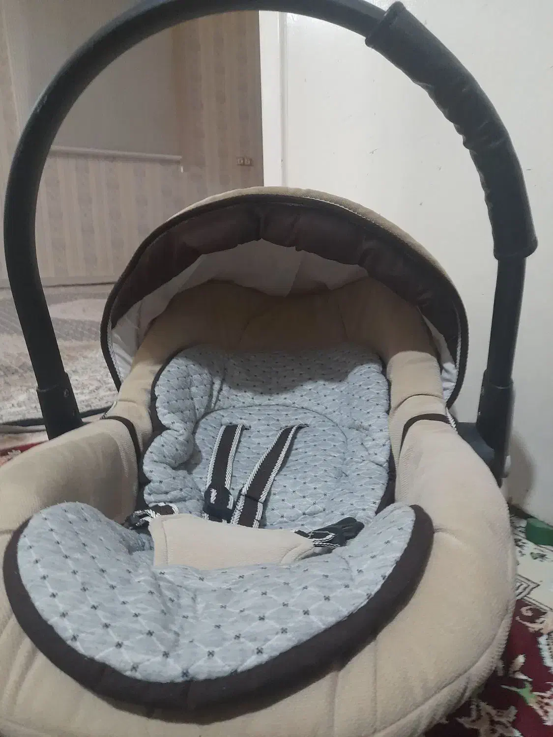 کریر در حد نو باور کن اصلا استفاده هم نشد|کالسکه و لوازم جانبی|خرم‌آباد, |دیوار