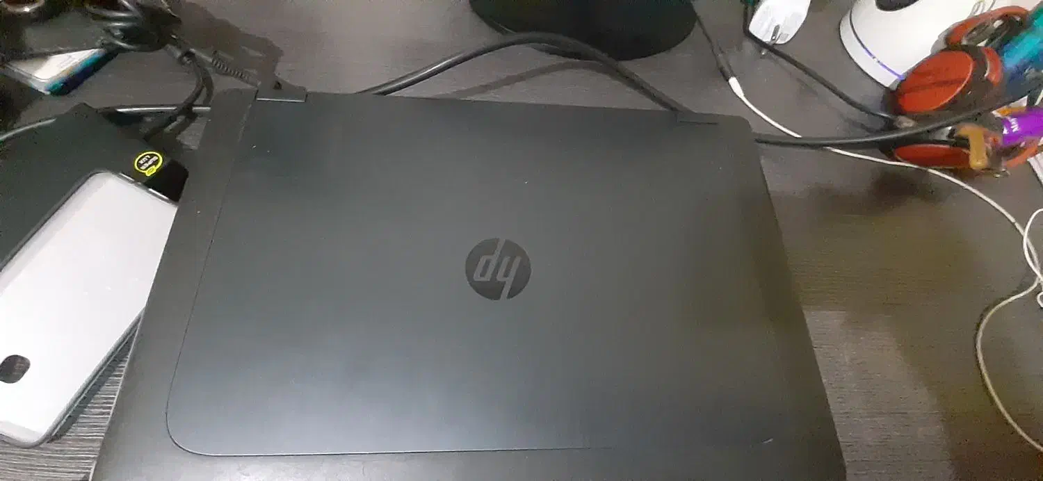 لپ تاب hp zbook|رایانه همراه|اندیشه, اندیشه فاز ۱|دیوار