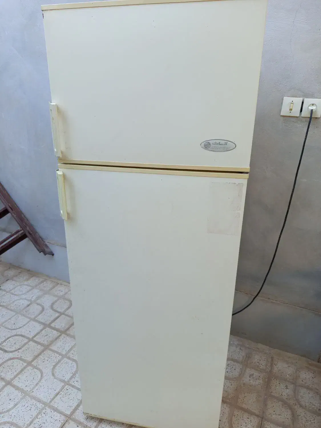 یخچال قدیمی|یخچال و فریزر|اردستان, |دیوار