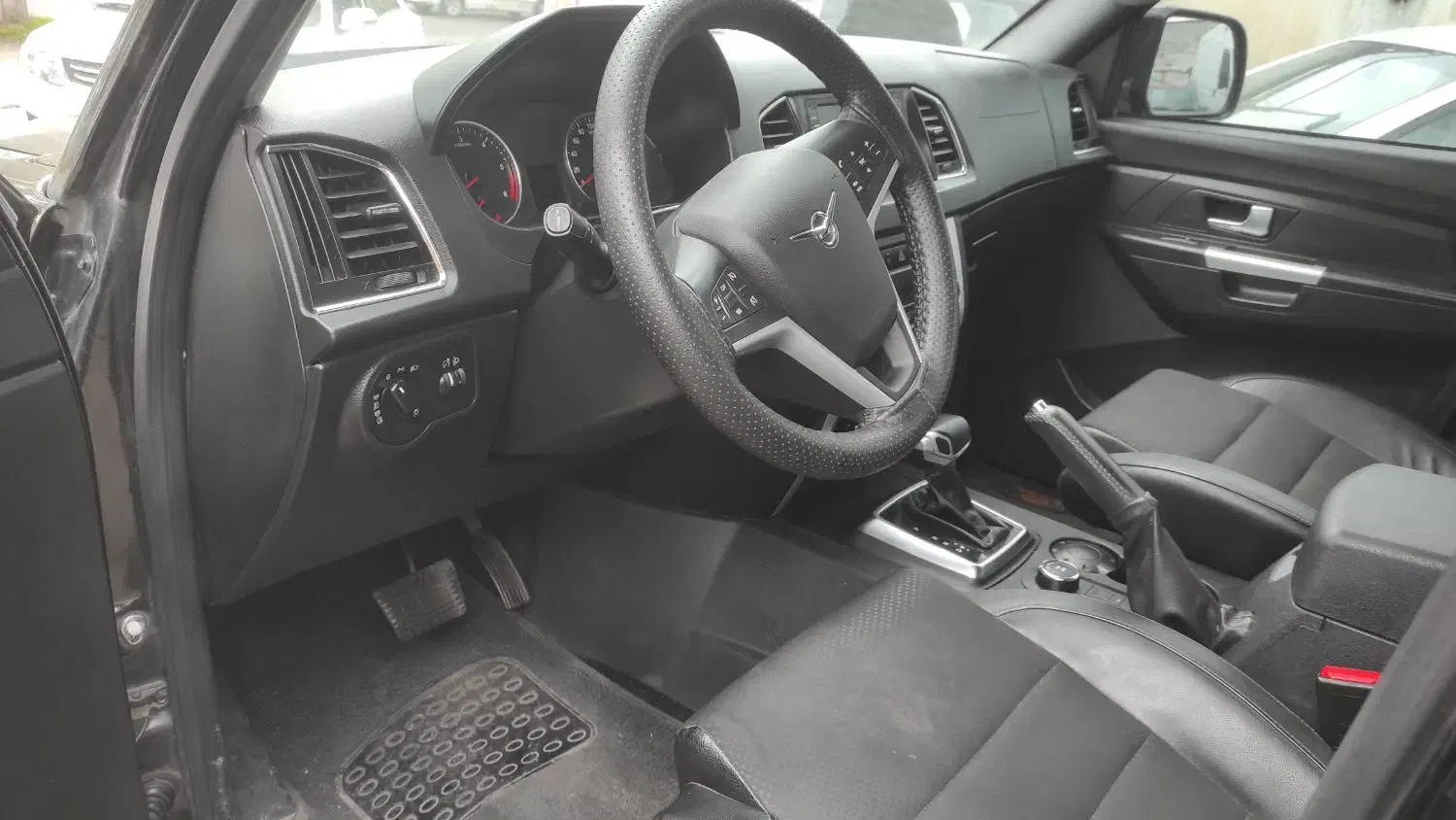 یواز پاتریوت اتوماتیک مدل 1401دفلاکدار|خودرو سواری و وانت|رشت, کوی امام رضا|دیوار