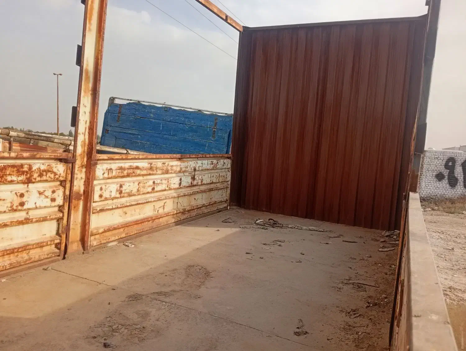 اتاق مسقف|خودرو سنگین|الوند, |دیوار