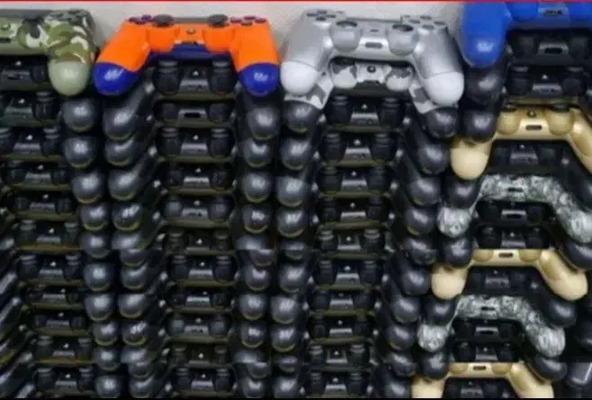 PS4 و PS5|کنسول، بازی ویدئویی و آنلاین|همدان, |دیوار