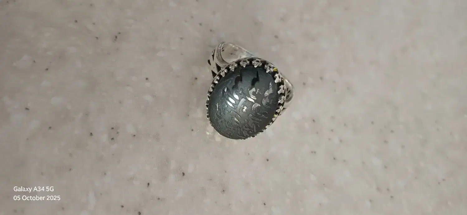 انگشتر نقره با نگین حدید|بدلیجات|بندرعباس, |دیوار