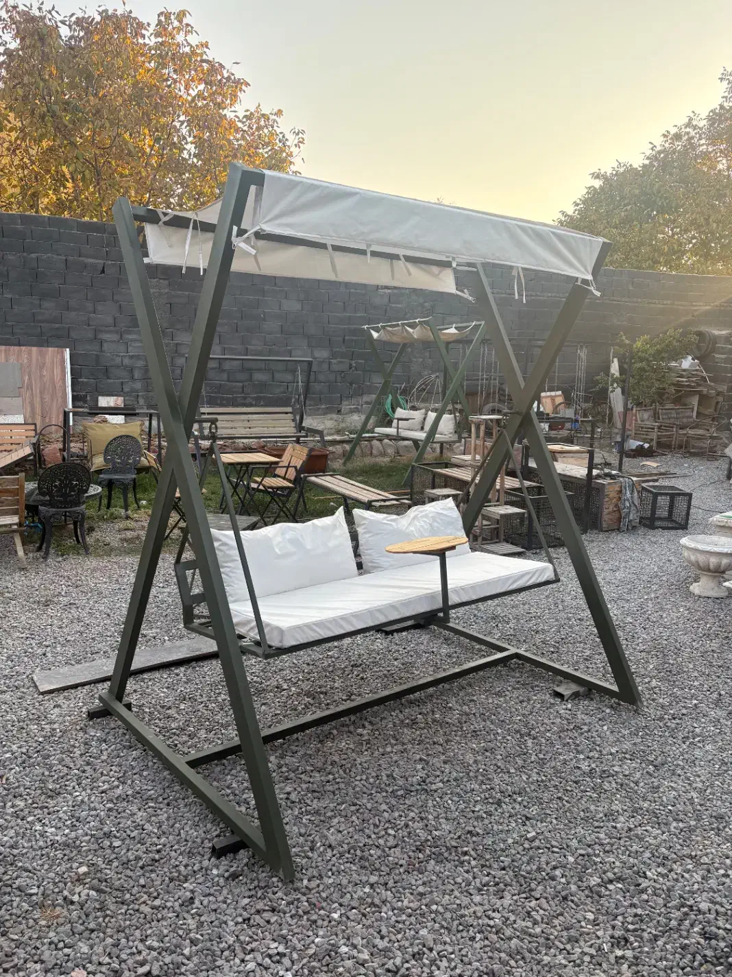 تاب ویلایی|صندلی و نیمکت|باسمنج, |دیوار