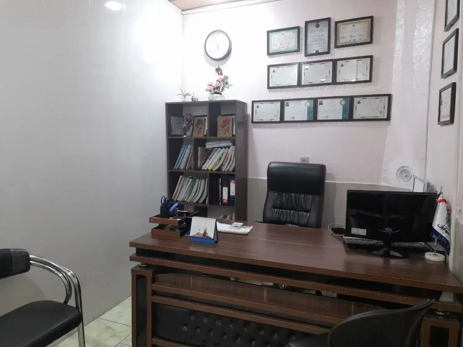 اجاره کلاس درس|اجارهٔ کوتاه‌مدت دفتر کار و فضای آموزشی|بیرجند, |دیوار