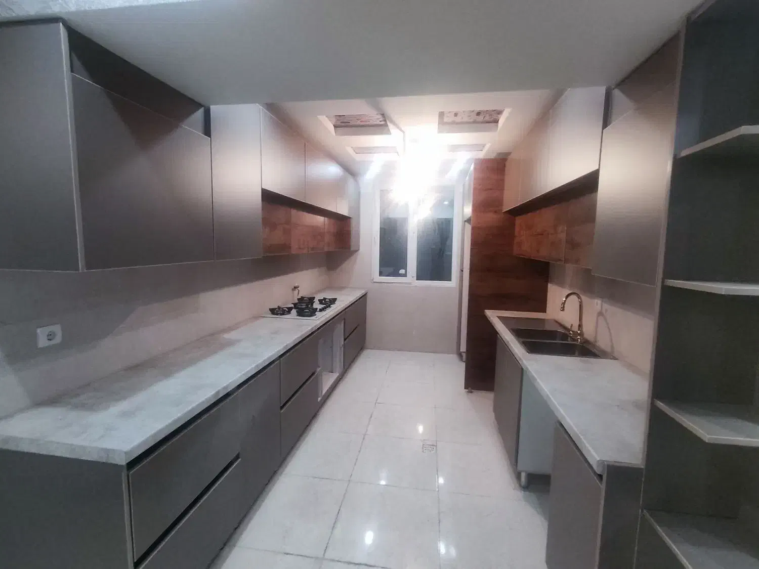 واحد 118 متری سه خوابه فول کلید نخورده مجتمع برج|فروش آپارتمان|تهران, تهرانسر غربی|دیوار