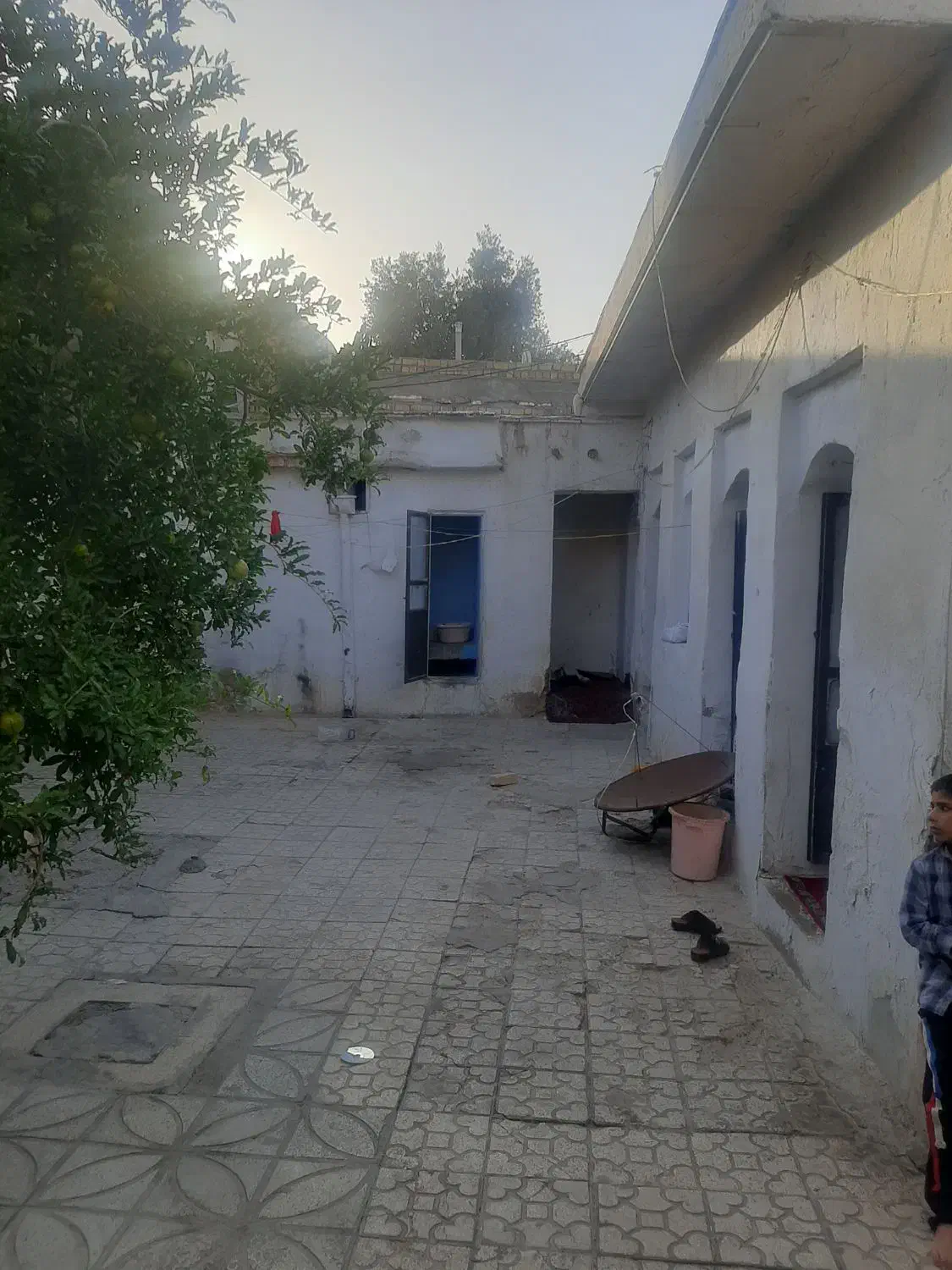 خانه ارزان در بهترین لوکیشن. فرصت طلایی|اجارهٔ خانه و ویلا|شیراز, شهرک بهار|دیوار
