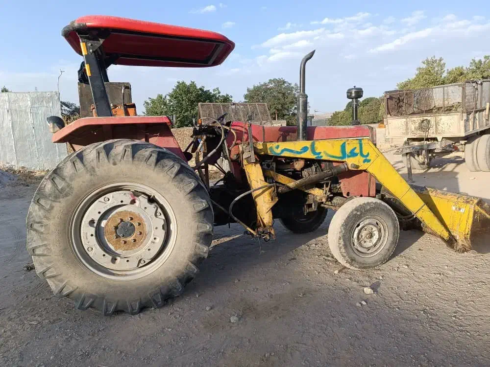 تراکتور ۲۸۵ تک با بیل جلو مدل ۸۹ بیمه تا آخر سال|خودرو سنگین|بوانات, |دیوار