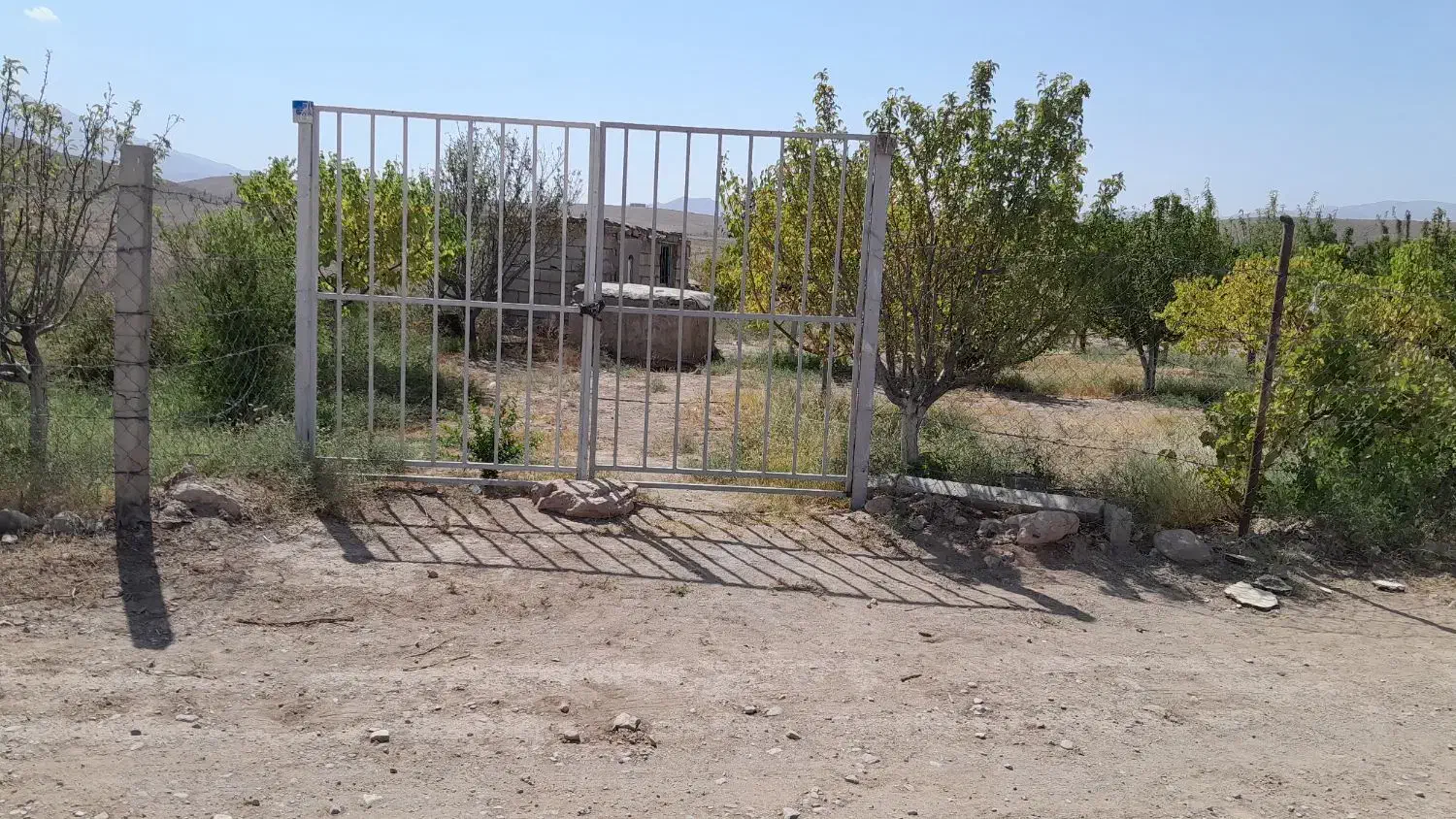 فروش باغ درجلفا روستای سیلگرد|فروش خانه و ویلا|جلفا, |دیوار