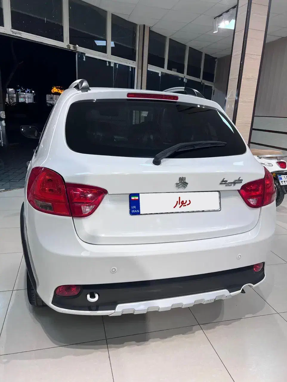 کوییک ۴۰۲ بسیار سلامت بدون رنگ ولیسه|خودرو سواری و وانت|تویسرکان, |دیوار