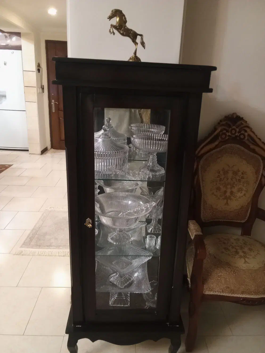 بوفه ویترین دکوری|بوفه، ویترین، کنسول|تهران, آبشار تهران (دریاچه)|دیوار