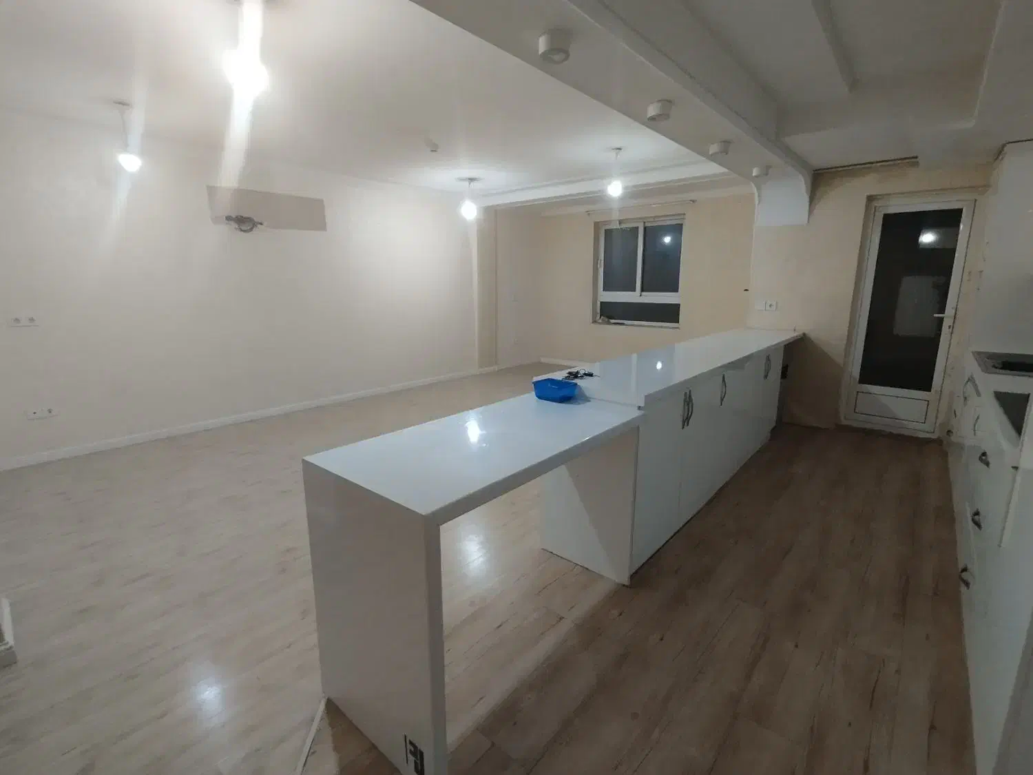 رهن آپارتمان دو خوابه/ کیانپارس/ جای پارک دو خودرو|اجارهٔ آپارتمان|اهواز, کیانپارس |دیوار