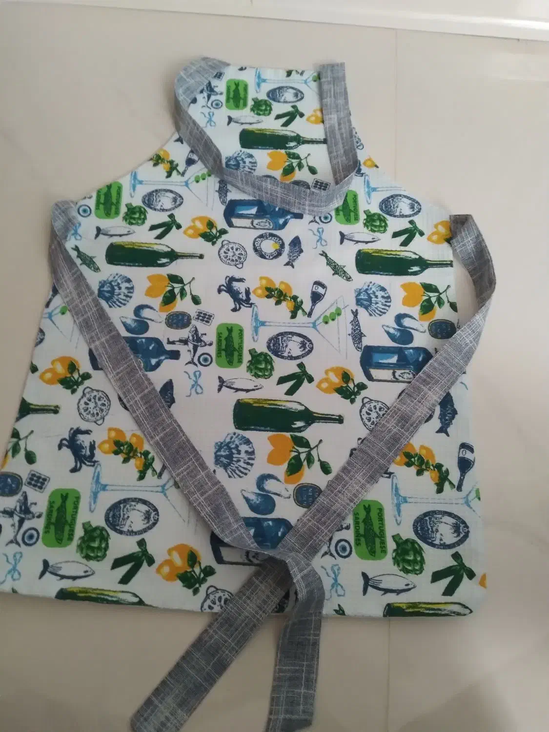 نیم ست اشپزخانه|سفره، حوله، دستمال آشپزخانه|اصفهان, خانه اصفهان|دیوار