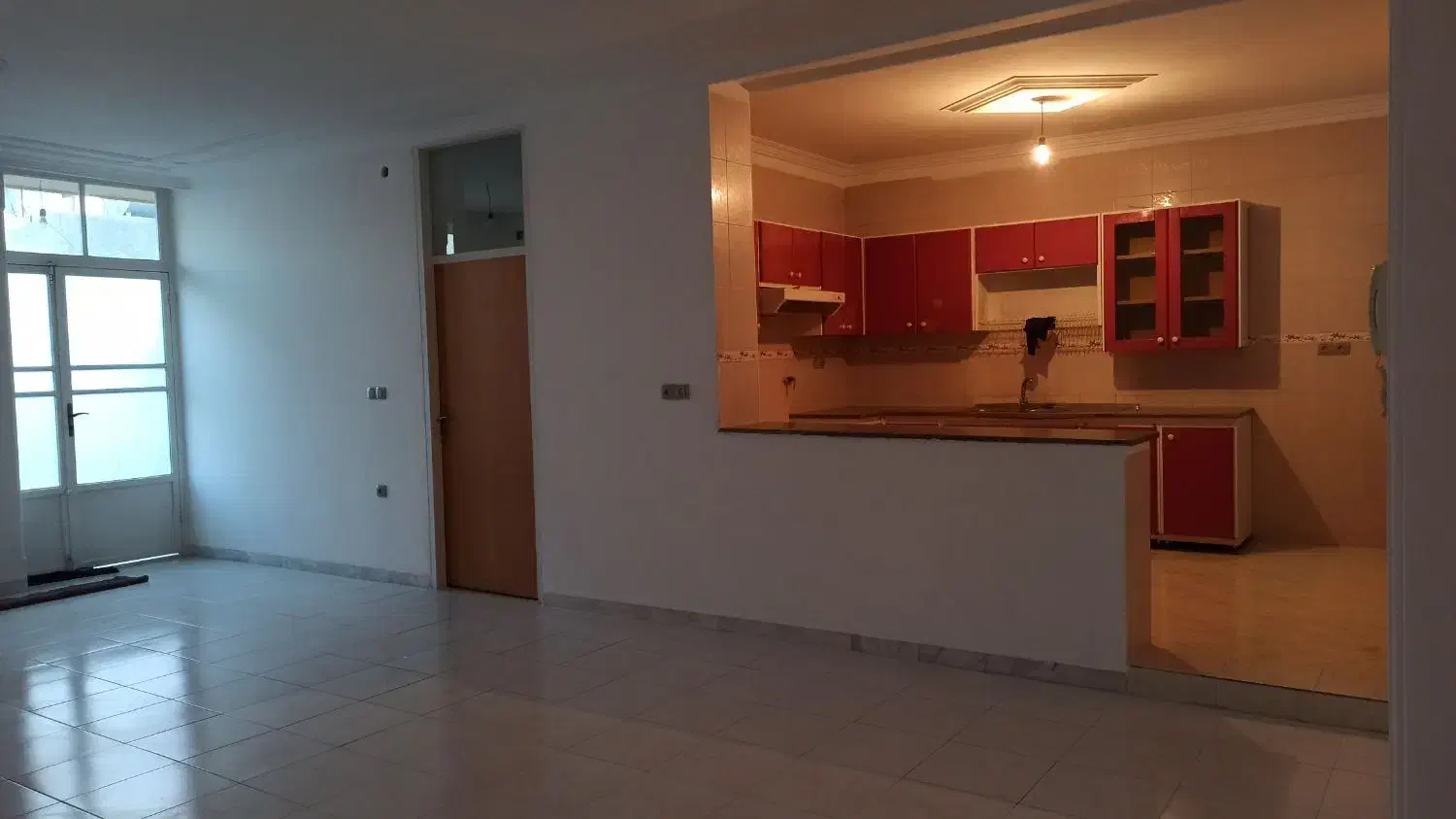 رهن و اجاره منزل ویلایی شهرک مهدیه|اجارهٔ خانه و ویلا|شیراز, شهرک مهدیه|دیوار