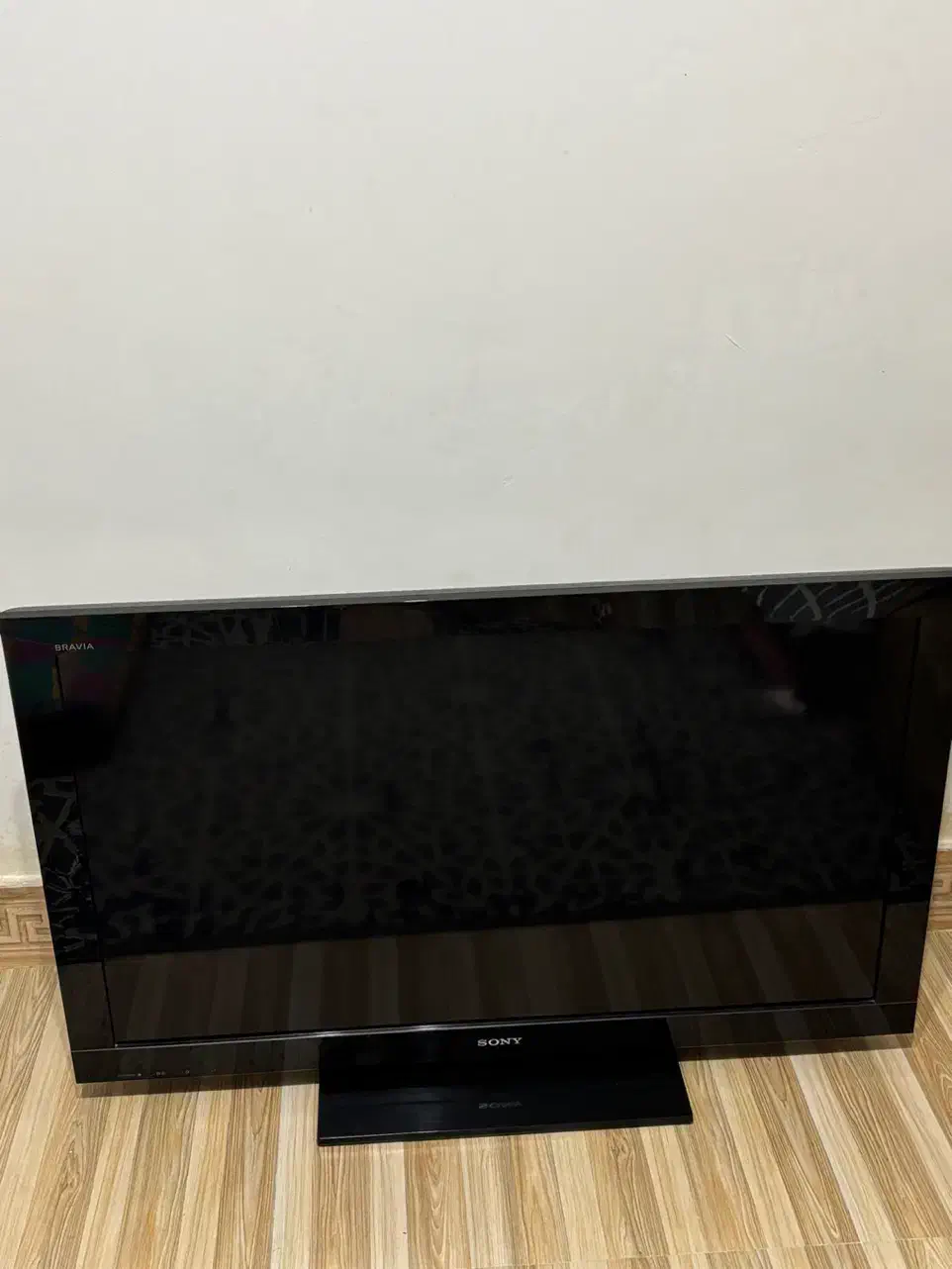 تلوزیون LCD سونی اصلی۴۰ اینچ|تلویزیون و پروژکتور|رشت, نیروی دریایی|دیوار