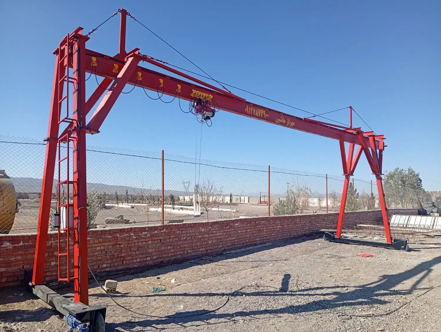 جرثقیل ( خرک )|ماشین‌آلات صنعتی|تهران, فلسطین (میدان انقلاب)|دیوار