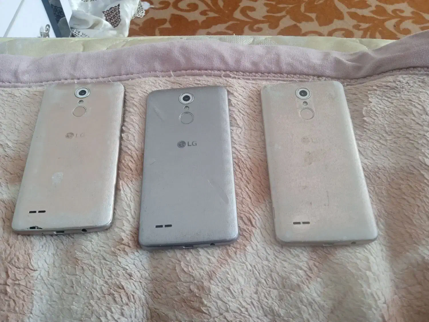 گوشی|موبایل|فلاورجان, |دیوار