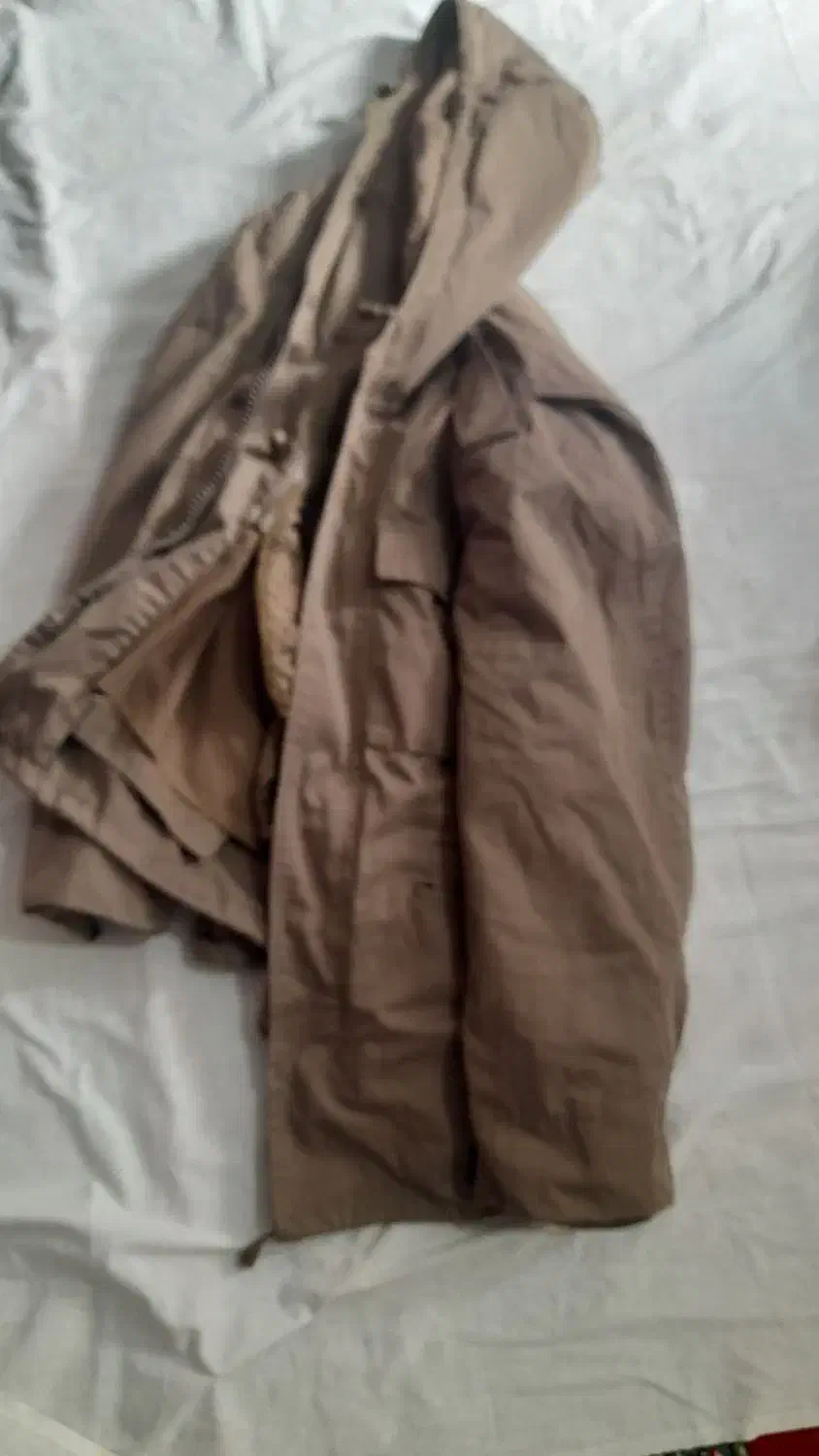 لباس و پوتین سربازی|لباس|زابل, |دیوار