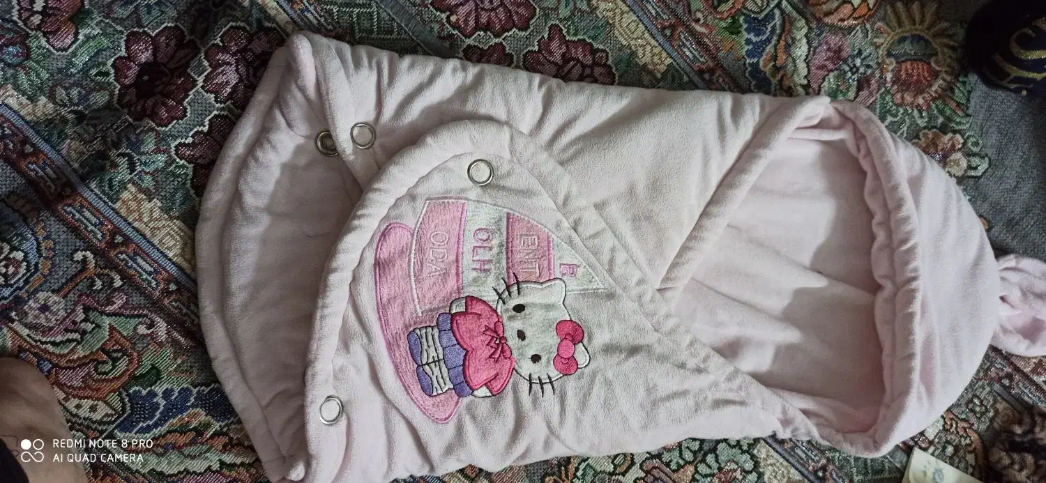 قنداق فرنگی وتشک شیردهی|اسباب و اثاث بچه|مشهد, شهرک رازی (شهرک غرب)|دیوار