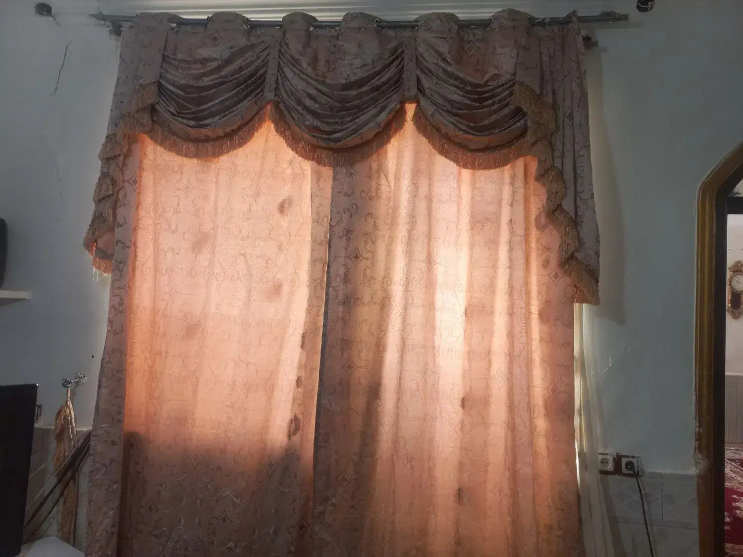 پرده با زیری پانچ شده مرتب یک وپونصد|پرده، رانر، رومیزی|زابل, |دیوار