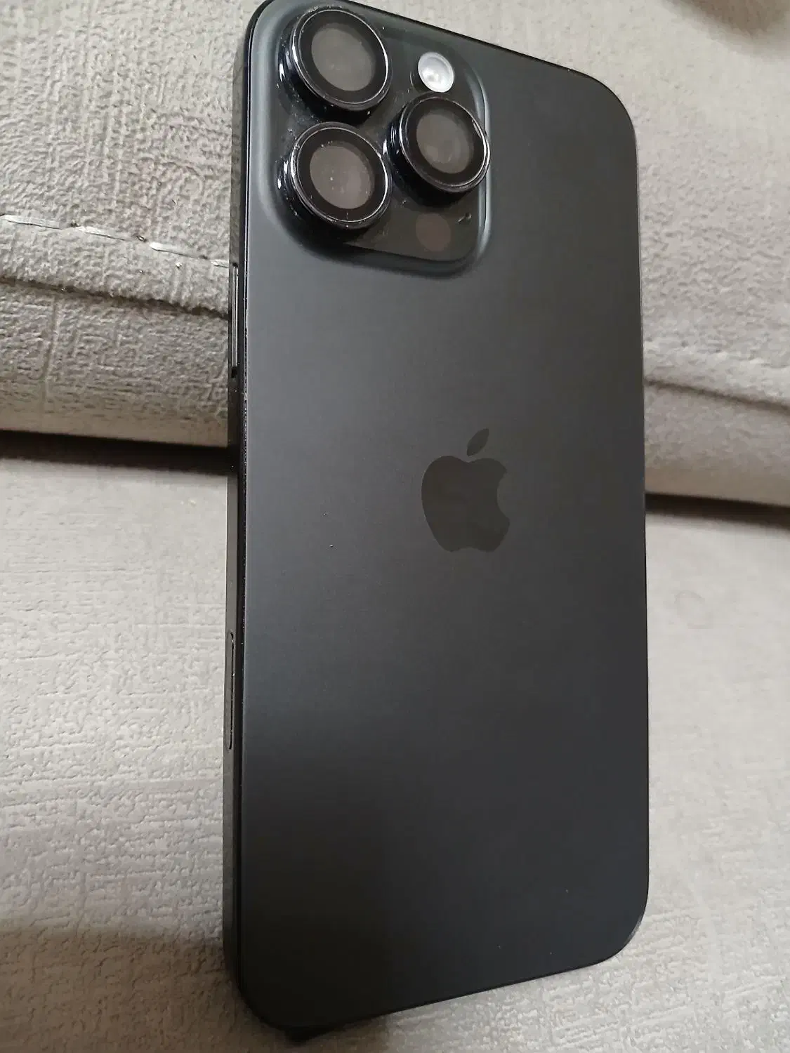 iPhone 16 Pro Max|موبایل|قم, نوقطار|دیوار