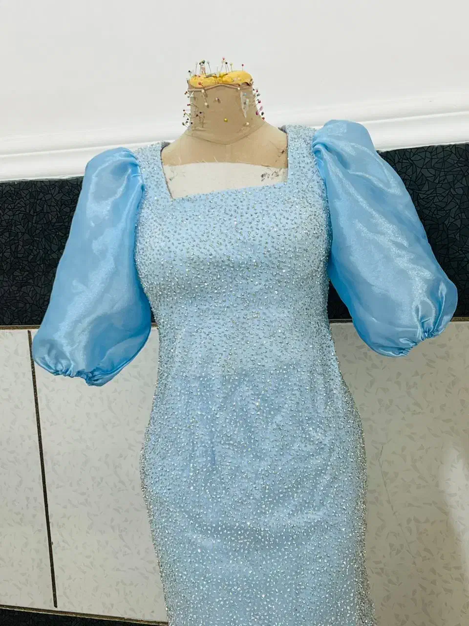 لباس مجلسی|لباس|میناب, |دیوار