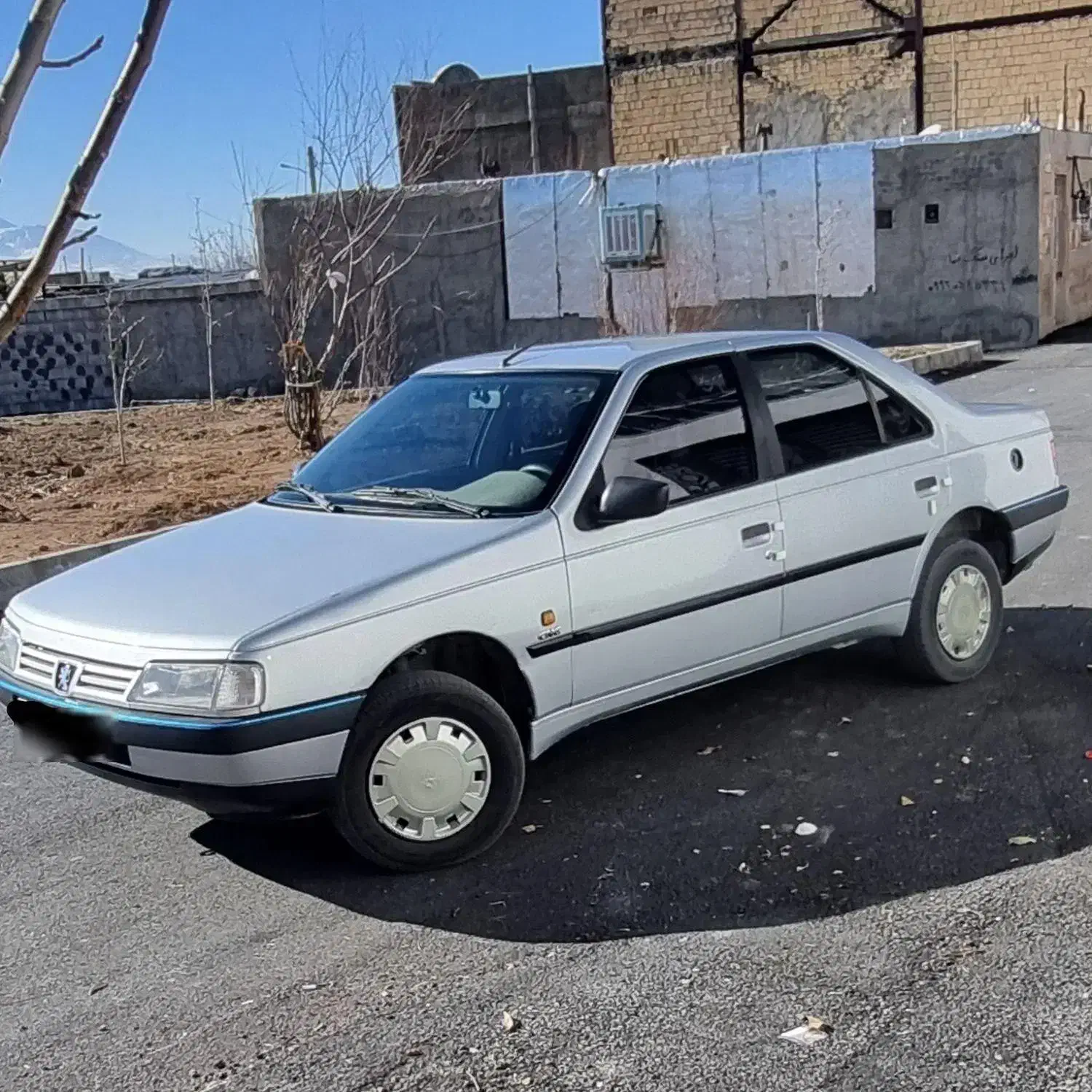 پژو ۴۰۵|خودرو سواری و وانت|الیگودرز, |دیوار