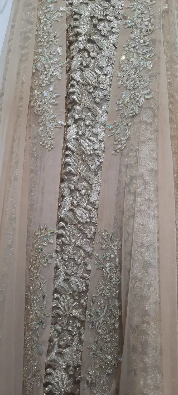 لباس مجلسی|لباس|نورآباد, |دیوار