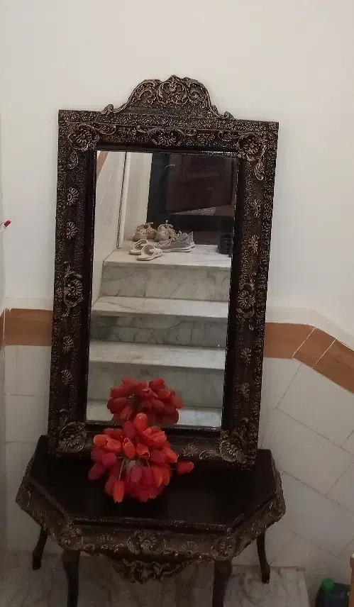 کنسول به همراه پایه و بوفه چوب گردو مناسب جهیزیه|بوفه، ویترین، کنسول|محمدیه-قزوین, |دیوار