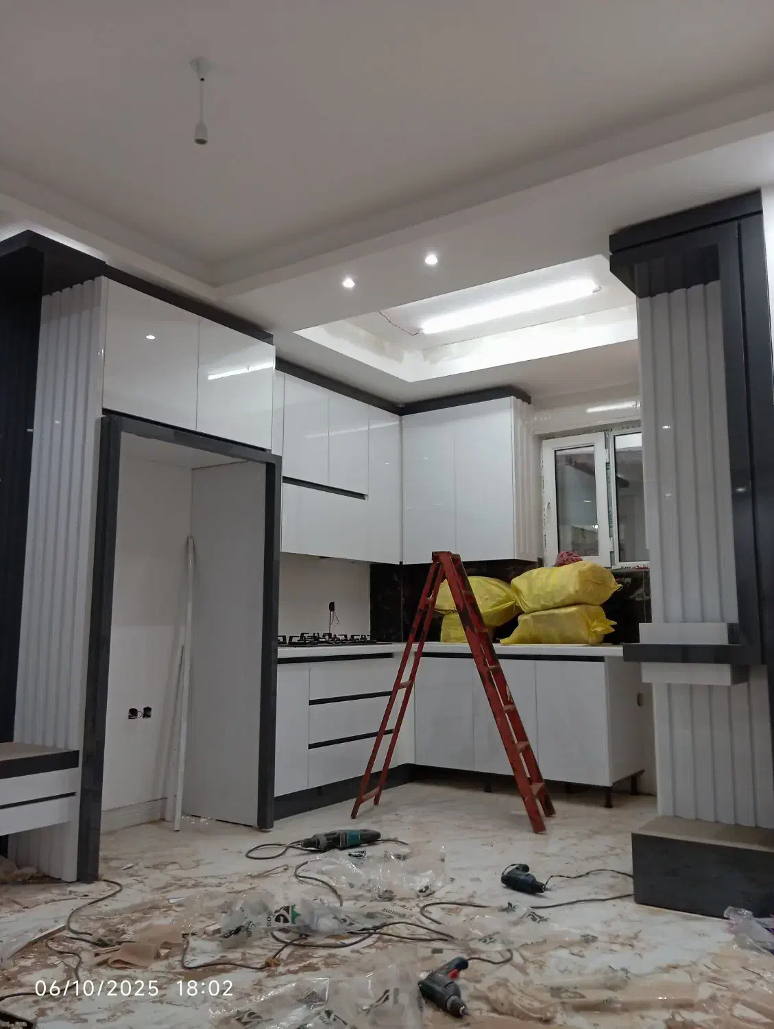 تعمیر و ساخت کابینت و کمد دیواری|جاکفشی، کمد، دراور|اردبیل, |دیوار