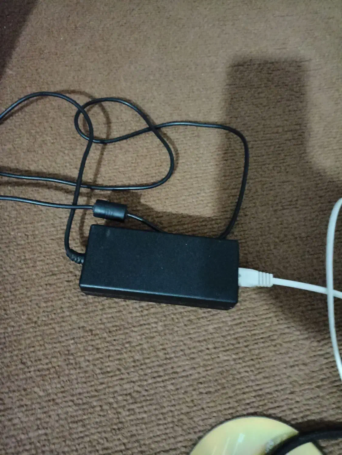 لب تاب.تلویزیون|تلویزیون و پروژکتور|آق قلا, |دیوار