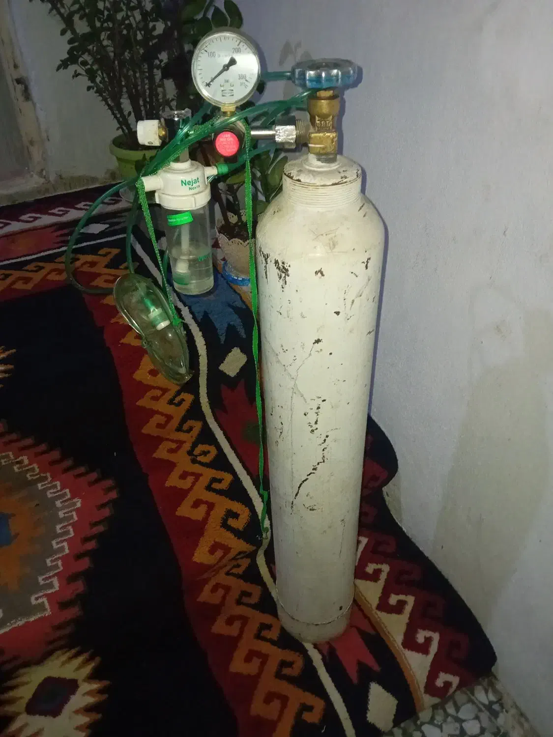 کپسول اکسیژن|پزشکی|رشت, نخودچر|دیوار