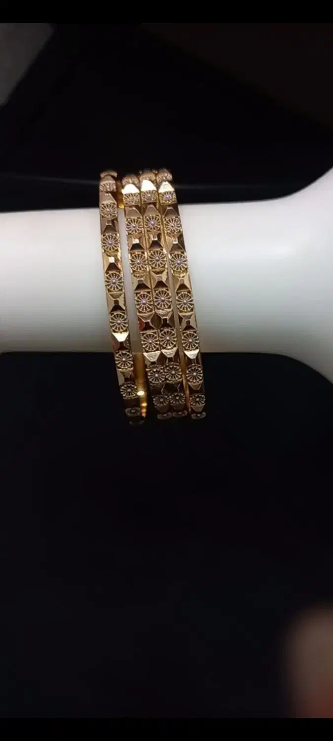 النگو و پلاک و زنجیر|جواهرات|ایلام, |دیوار