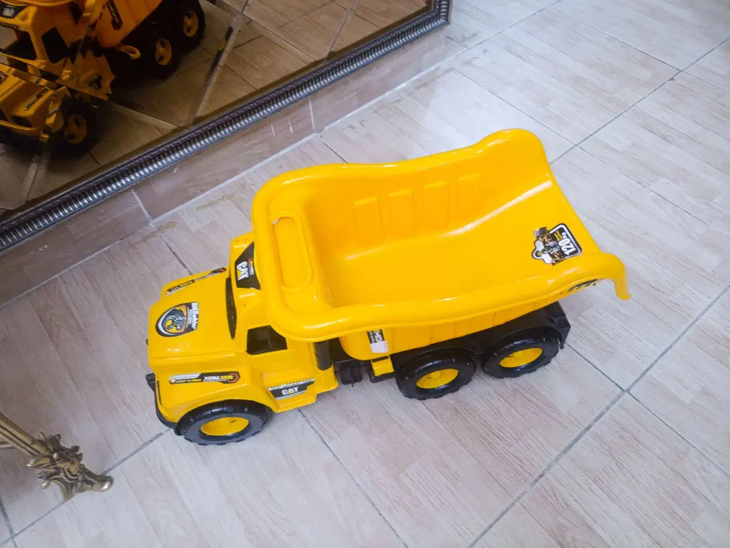 کامیون بزرگ اسباب بازی|اسباب‌بازی بچه|تبریز, |دیوار