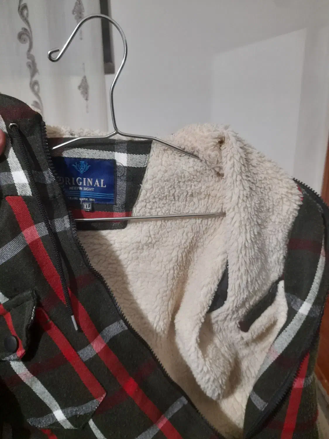 کاپشن پشمی در حد|لباس|دهگلان, |دیوار