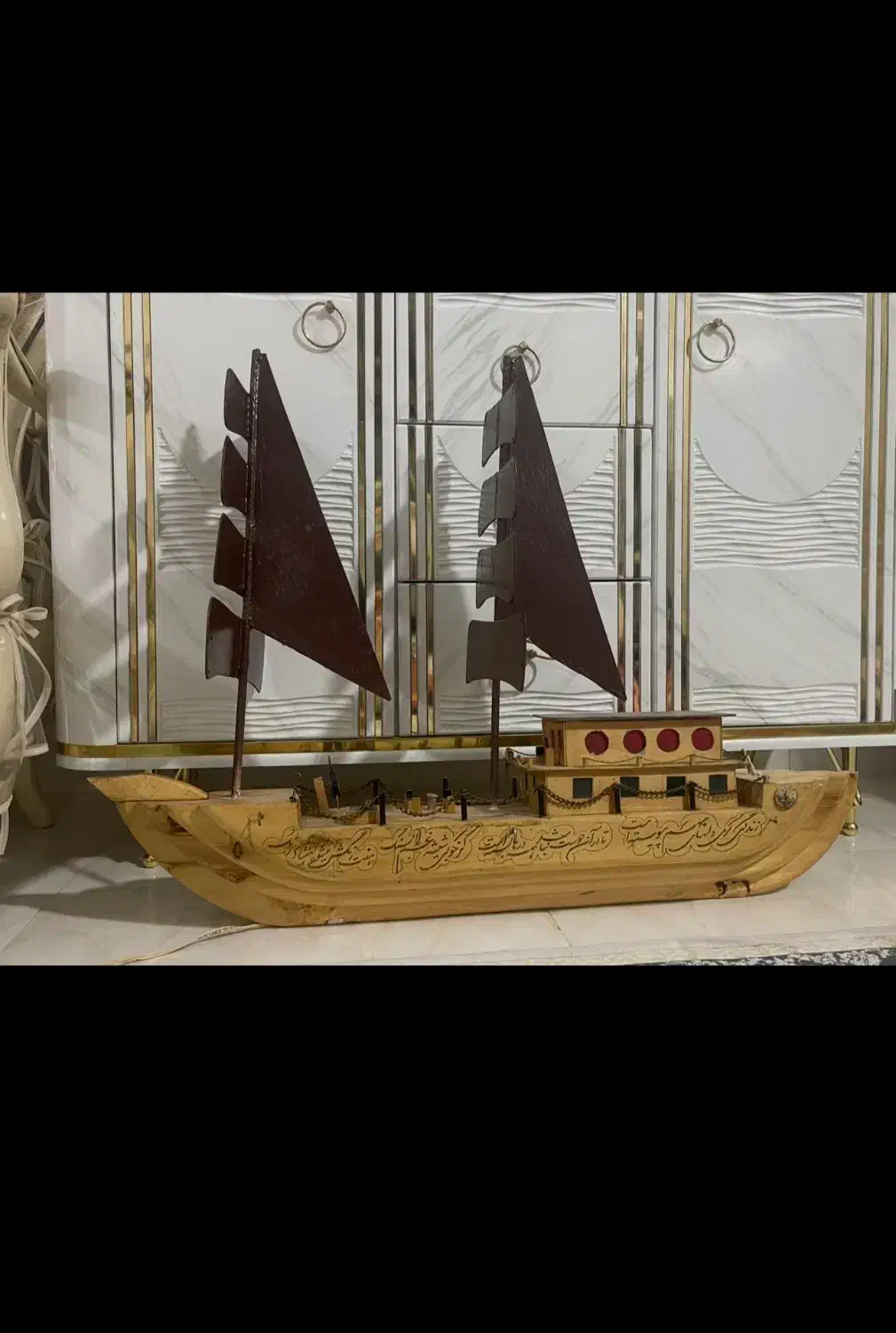 کشتی|مجسمه، تندیس، ماکت|باقرشهر, |دیوار