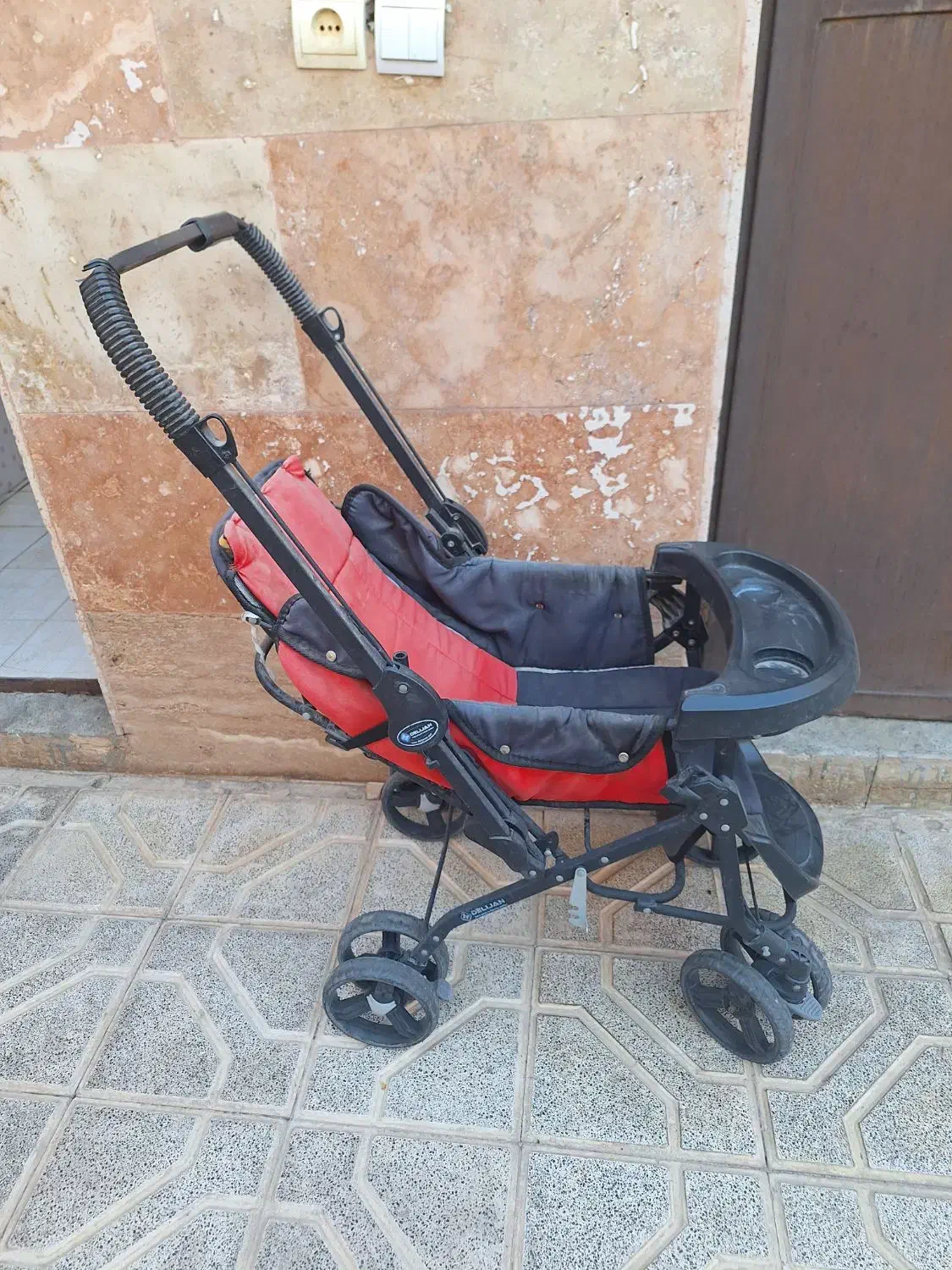 کالسکه کودک|کالسکه و لوازم جانبی|گلبهار, شهر جدید گلبهار|دیوار