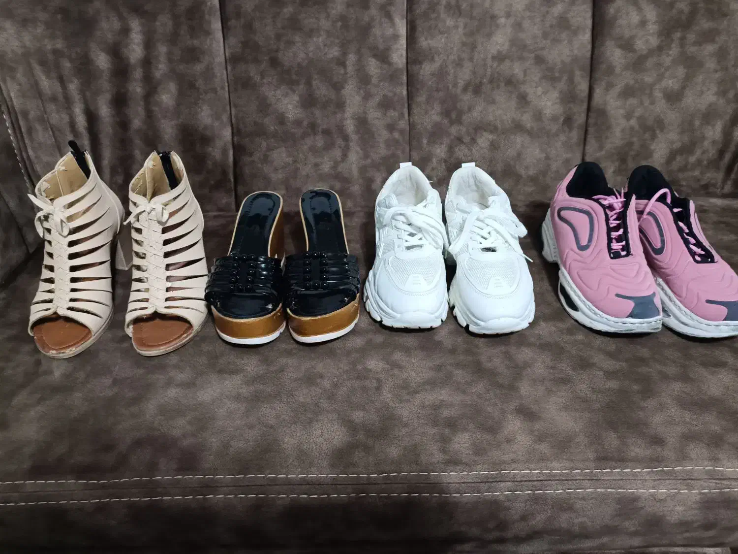 چهار جفت کفش|کیف، کفش، کمربند|کرمانشاه, |دیوار