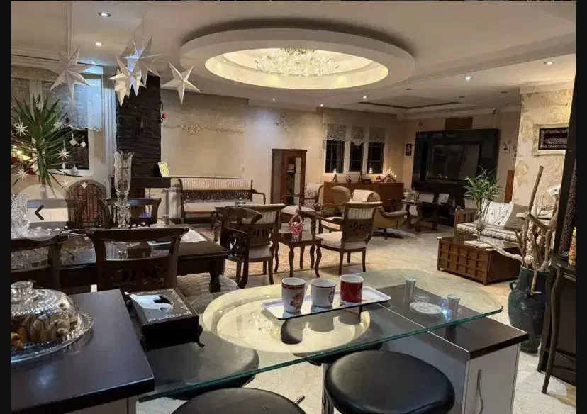 اجاره ویلایی ۳۲۰m / گلسار محدوده پارک ۱۱۸|اجارهٔ خانه و ویلا|رشت, گلسار|دیوار